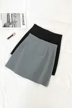 浅灰色のAラインハイウエストスカート【シルエットを引き立てる・防透けデザイン】（セットアップ対応）