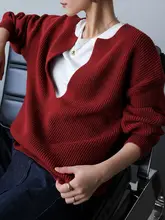 デザイン性のある黒のVネック長袖ニットトップス【ゆったりフィット・春秋用】