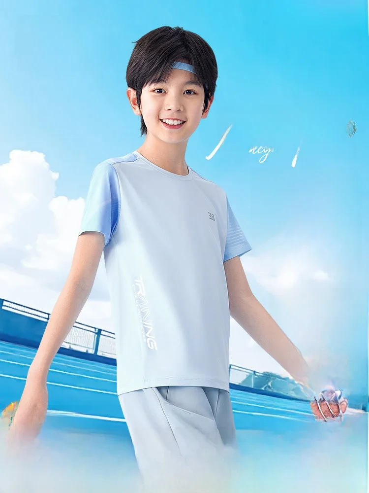 カップルのtシャツお揃い選び方：厳選3選で、日常の温かさを再発見する