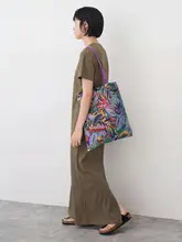 カラフルな花柄デザインの全棉キャンバストートバッグ【韓国輸入・ファッション・手描き風】