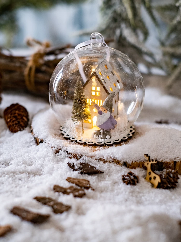 光るクリスマスガラスボール飾り：LEDライト付き吊り下げ式の手作りクリスマス飾り