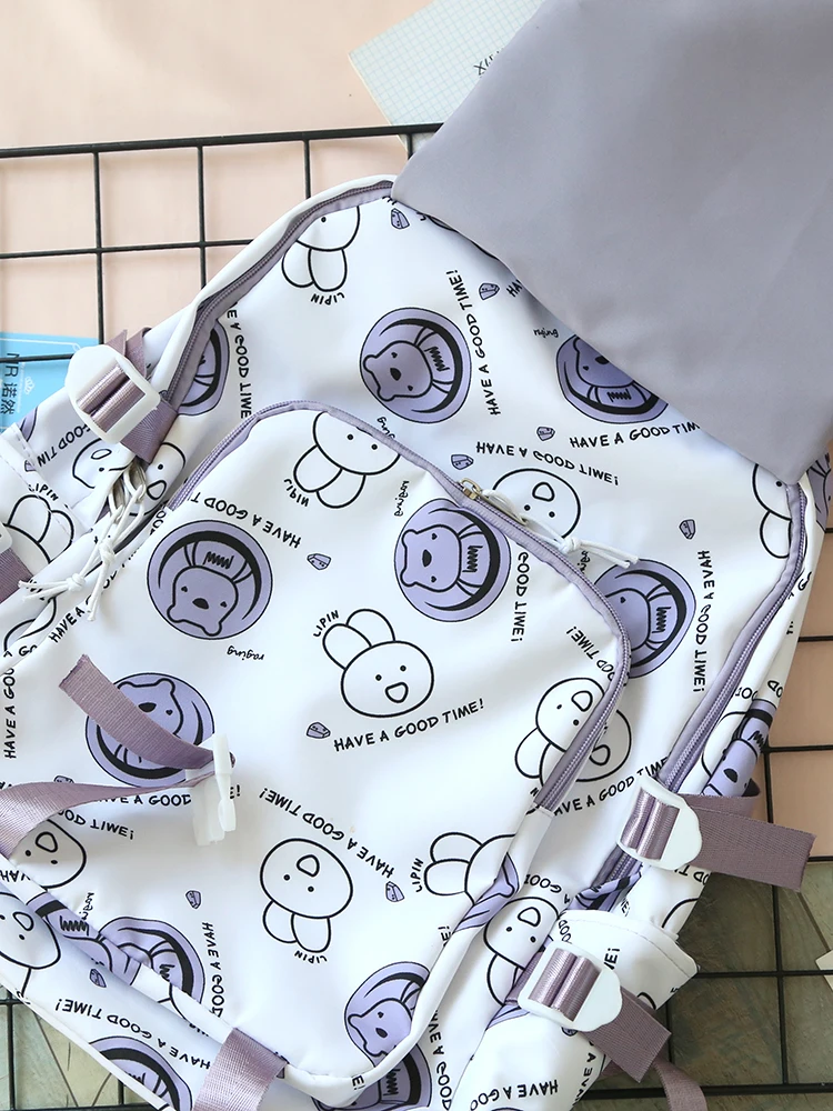 高校生の通学にぴったり？軽量でかっこいいリュックを選ぶには？