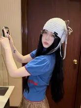 おしゃれなレトロ ハンドメイドの立体リボン付き透かし編み帽子【ゴールドの微細な光沢】