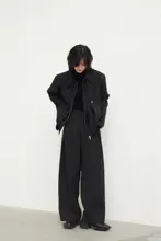 SUNYVONNE ジャケット【デザイン性のあるラウンドジップ・ショート丈・カジュアル】