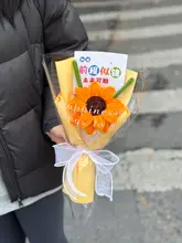 卒業シーズンのひまわりブーケ【贈り物・成人祝い・デザイン性】
