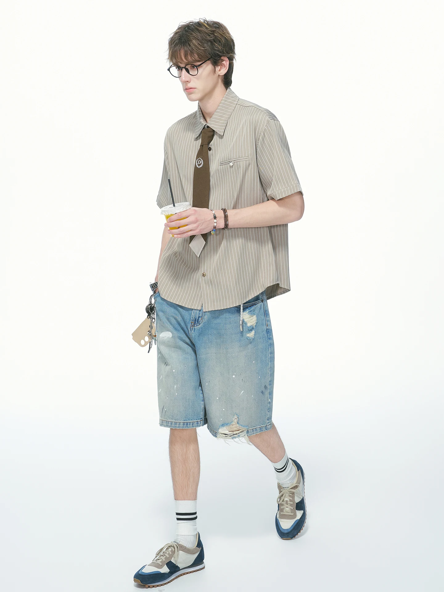 高校生男子が「通学スタイル」で失敗しない、夏の1着はこれ？
