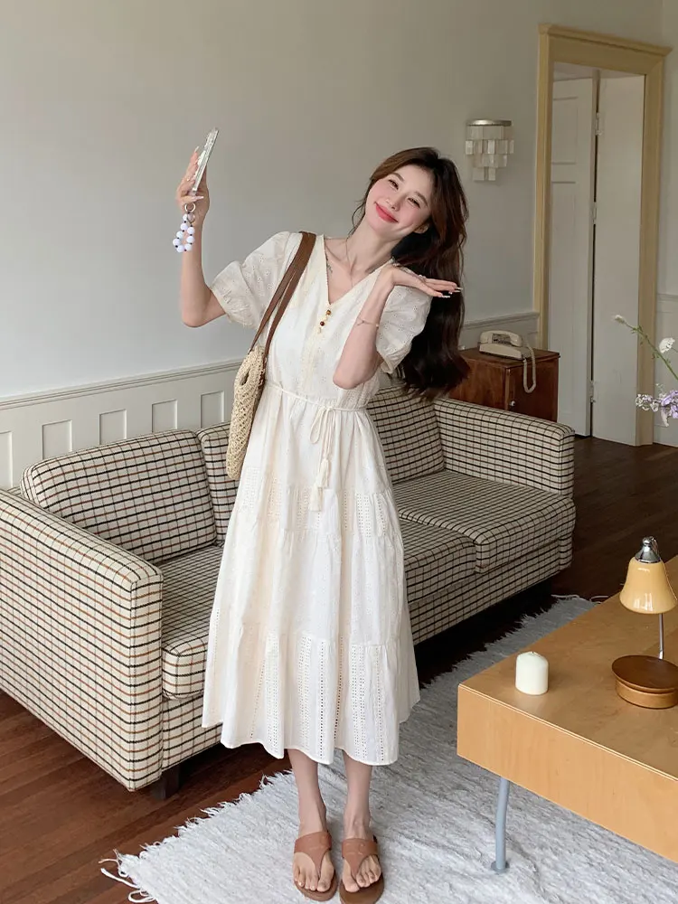 40代の女性が夏のクラシックコンサートに着るべきドレスは？気質と涼しさを両立するベストな選択とは