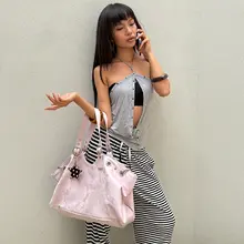 大容量トートバッグ【ピンク・女性用・肩掛け・個性的デザイン】