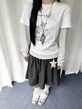 ストライプ切替デザインの長袖Tシャツ【カラフルなグラフィティ・Y2Kスタイル・通勤用】（セットアップ対応）