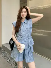 美しいブルーの花柄シャツとショートパンツ【夏用・デザイン性の高い・おしゃれ】（セットアップ対応）