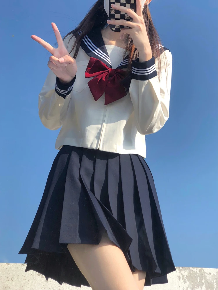不良水手服【黒紺・オリジナルJK制服・基本スタイル】の中古販売価格と実用性を徹底分析
