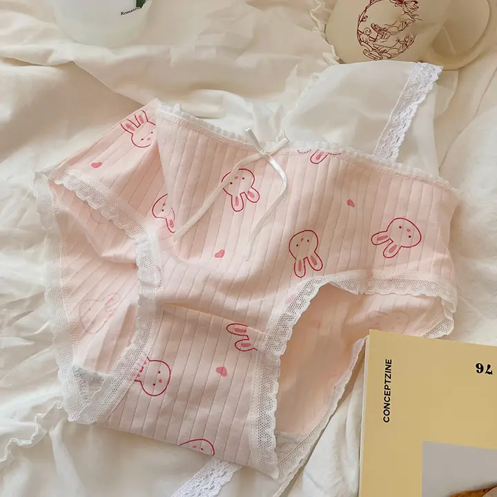 キュートなウサギデザインのコットン製女性用インナー【極上の柔らかさ・可愛いスタイル】（セットアップ対応）