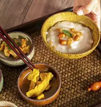 粗陶製のレトロスタイル小型ボウル【シンプルデザイン・米飯やスイーツに】
