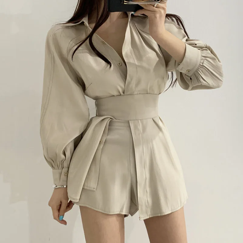 自分に合った服を選ぶには？韓国風リボンシャツとハイウエストショートパンツのセットが解決する3つの悩み