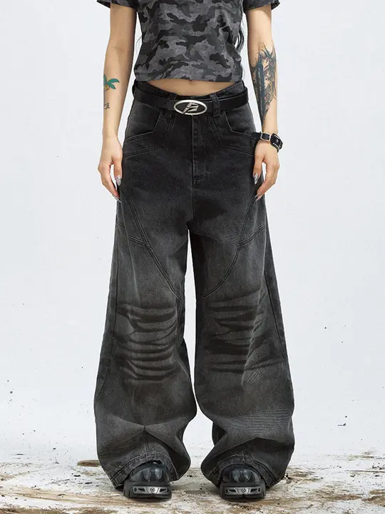 ヴィンテージ風 褶皺デザインストレートデニムパンツ【ウォッシュブラック・フィット・カジュアル】