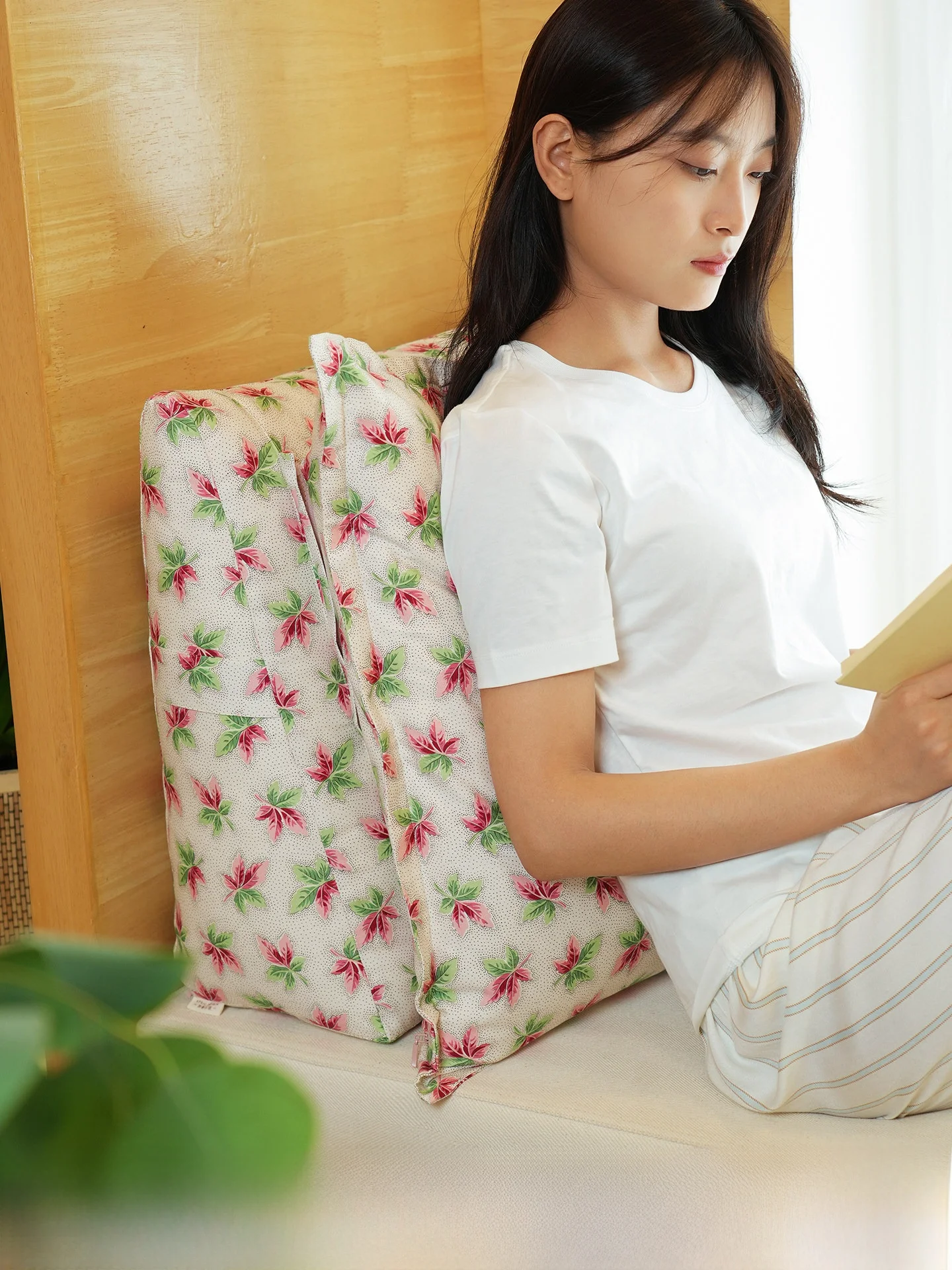 クッションサイズ選びの最適解は？3つの実際の生活シーンで検証したおすすめアイテム