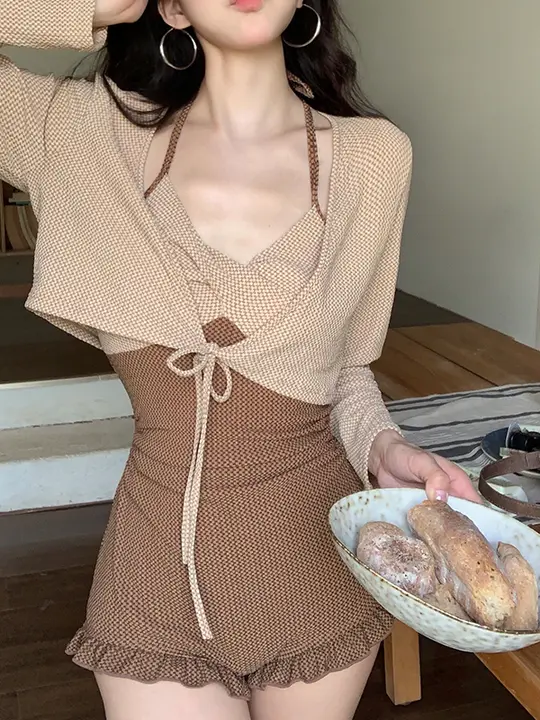タイ風デザインのレディースワンピース水着【上品なシルエット・温泉に最適】