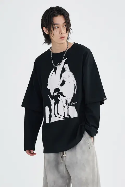 男女兼用 ヴィンテージ風 ひねりデザイン長袖Tシャツ【人馬座神話テーマ】
