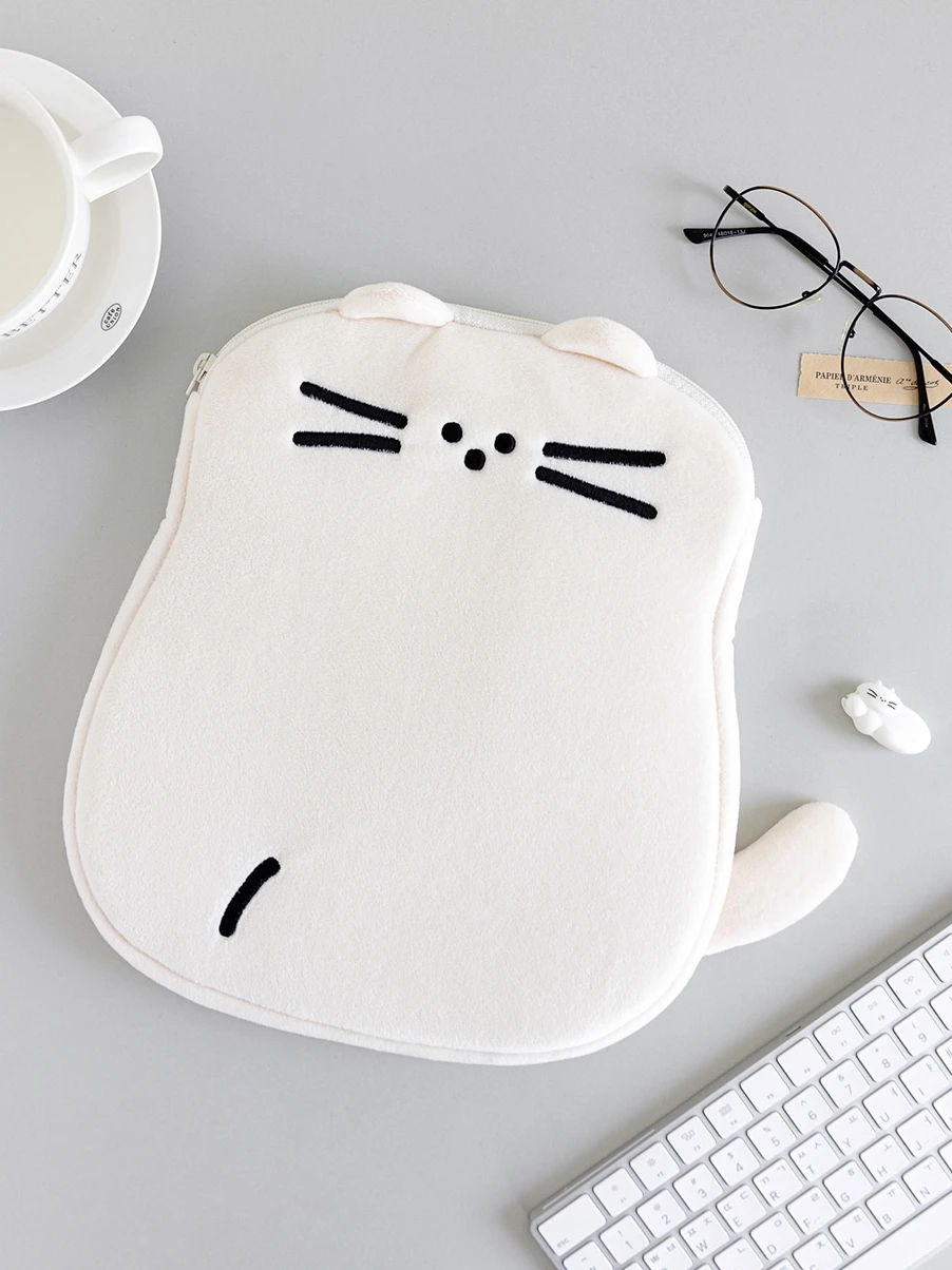 可愛い猫デザインのiPad用厚手クッションケース：衝撃吸収とイラスト入りの実用性を検証