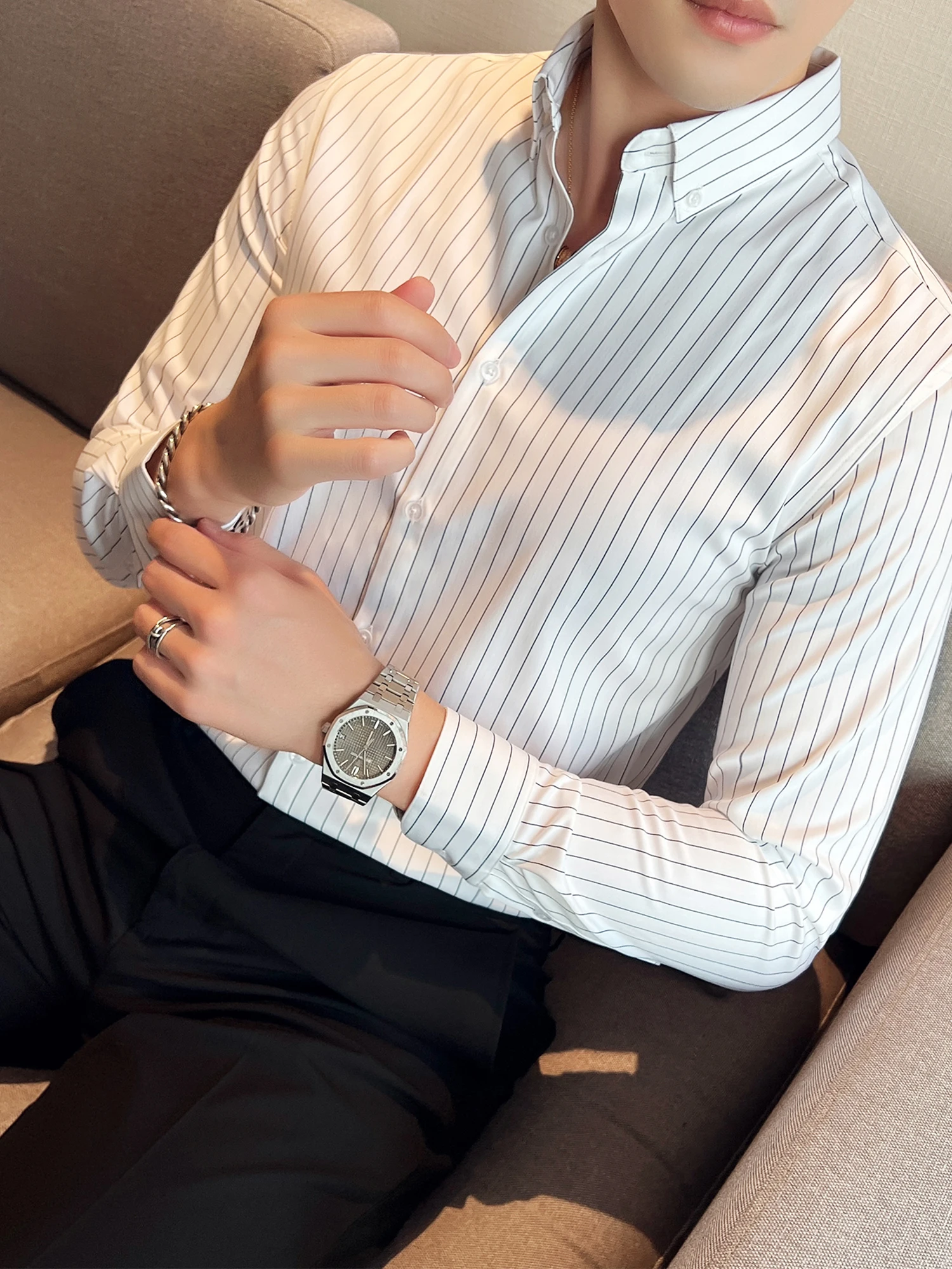 40代の男性が「ストライプシャツ」で失敗しない着こなしは？
