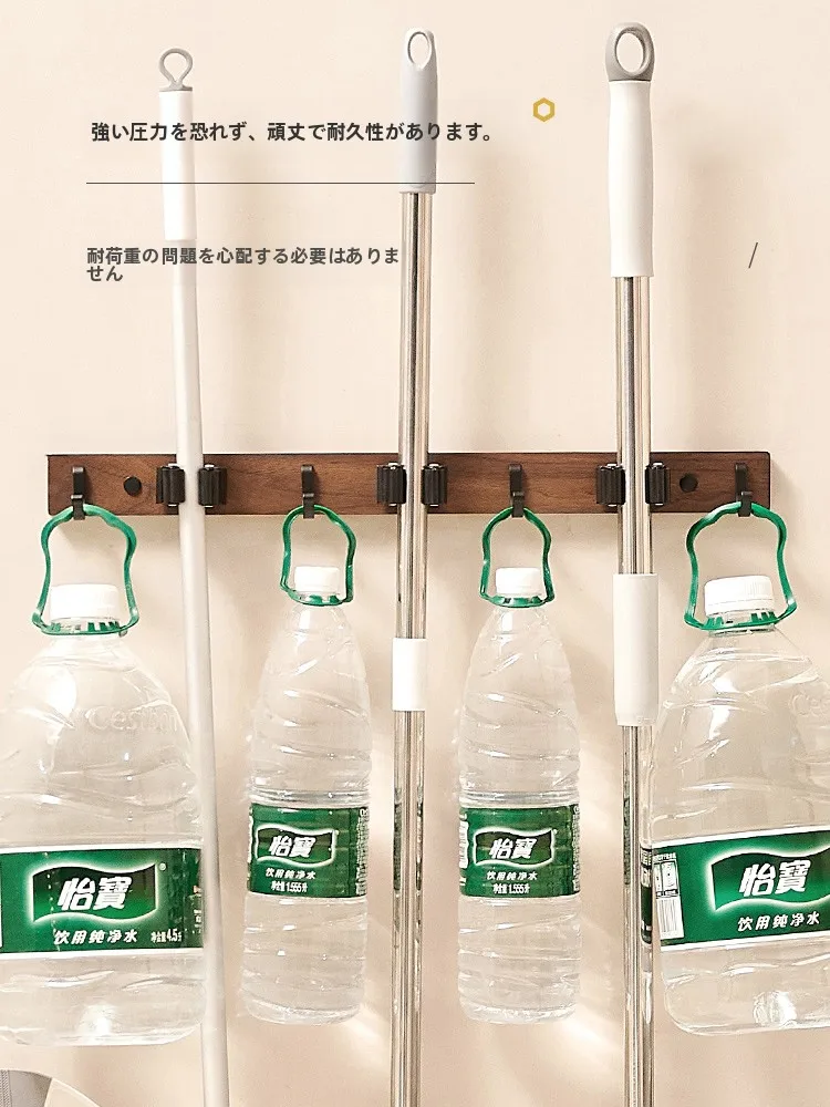 穴あけ不要トイレ用モップフック：浴室・バルコニー向けの収納解決策
