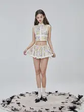 都市の少女 花柄プリント スリットバックノースリーブトップスとローウエストパンツ（セットアップ対応）