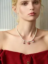人造珍珠のネックレス【シンプルデザイン・女性用・高級感あり】
