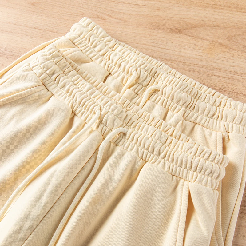 パンツルックを「失敗しない」ように選ぶには？