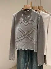 フリル付きハイネック長袖Tシャツ【秋用・可愛らしいハートデザイン・女性用】