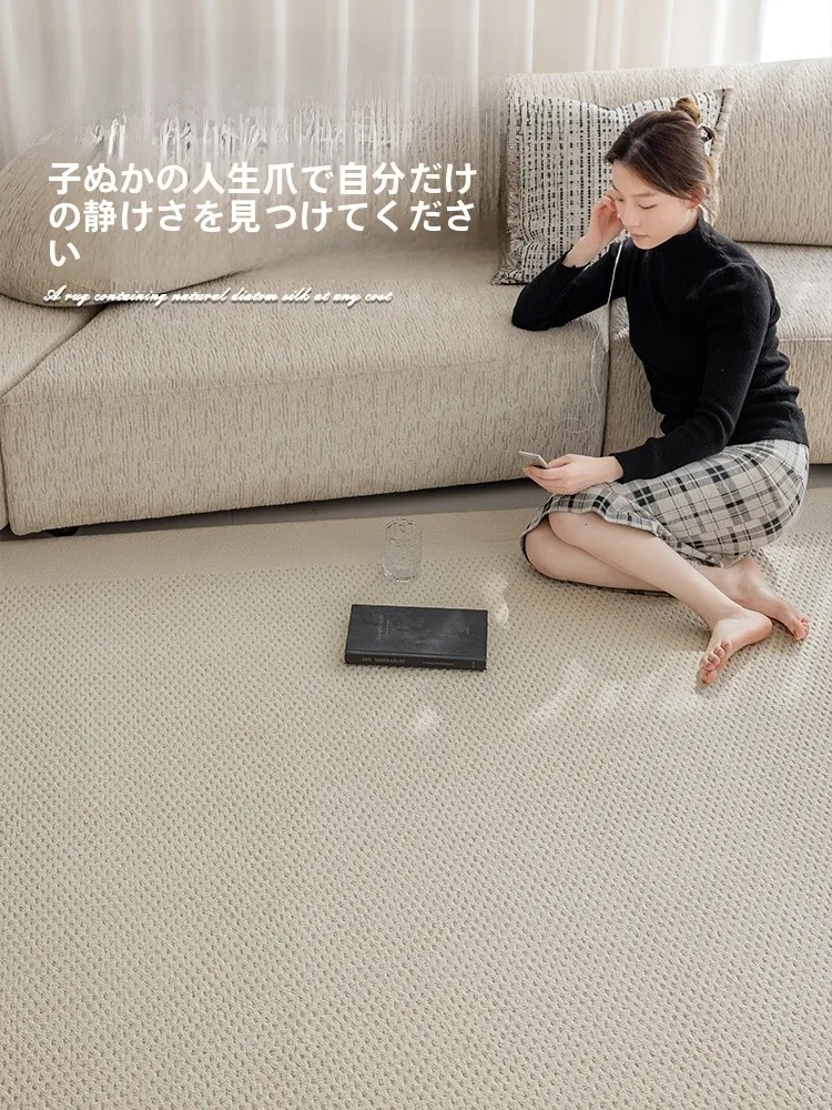 インテリアグッズ比較レビュー｜クリーム色ラグの実際の使い心地と比較ポイント