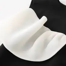 優雅な印象のノースリーブリボン付きワンピース【スリムフィット・夏用】