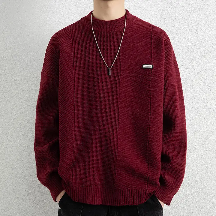 レトロな赤いニットセーター【冬用・ケーブル編み・カジュアル・クルーネック】