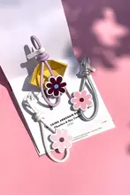 春夏新色のスマホチェーンストラップ【可愛い花モチーフ・小さめデザイン】