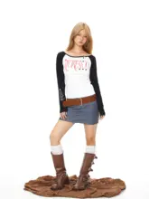 レトロ風の肩出し長袖Tシャツ【女性用・スリムフィット・短丈・秋用】