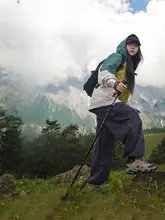 ラクダ アウトドア登山杖【カーボンファイバー製・超軽量・伸縮式】