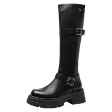 高級感ある黒のバックル付きロングブーツ【厚底・高ヒール・秋冬用】
