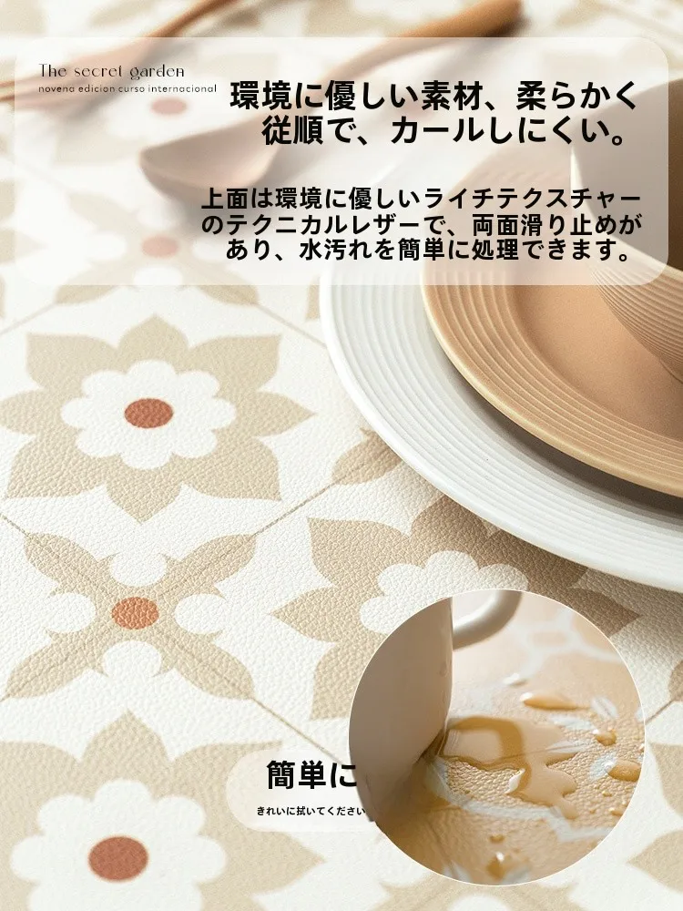 防水カバー付き 北欧スタイルのグリーン革製サイドキャビネットカバー：テーブルクロスとしての実用性と耐久性の検証