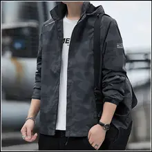 迷彩デザインのメンズ春秋用カジュアルジャケット【防風・防水・アウトドア対応】