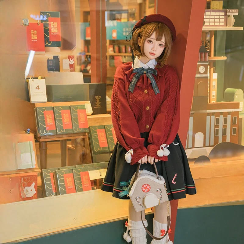 冬の祈願を込めたレディースJK制服：赤色オリジナルデザインセットアップの実用性と価格分析