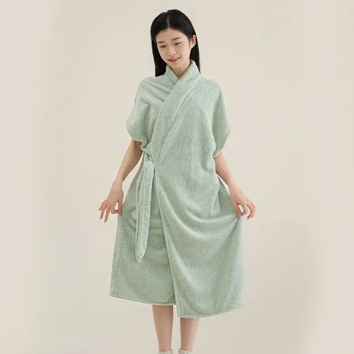 女性用着るタイプのバスタオル【吸水速乾・バスローブ・全身対応】