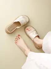 厚底デザインの女性用サンダル【エレガント・快適・夏用】