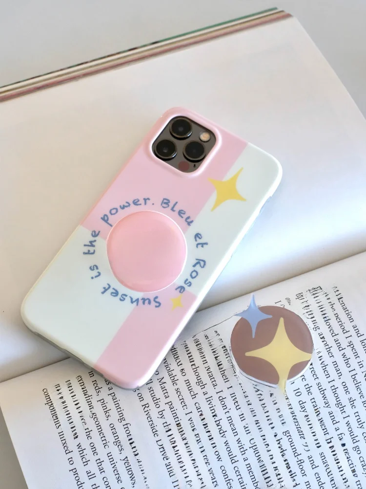 スマホ画面拡大スタンドは、本当に必要なの？