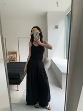 軽量で通気性のあるパンツ【女性用・広めのシルエット・夏に最適】