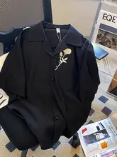 洗練されたデザイン！ブラックのショートスリーブシフォンシャツ【フレンチスタイル・ローズ刺繍】