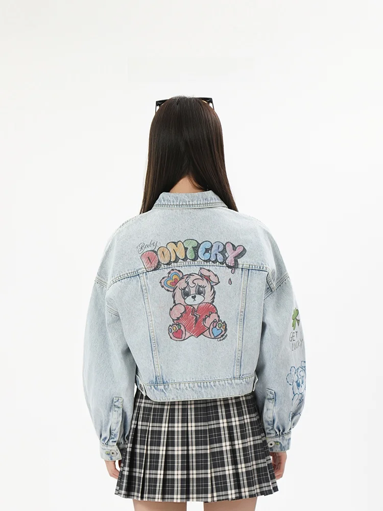 夏用デニムジャケット【プリントデザイン・ショート丈・女性用】  の着こなしと実用性を徹底解説