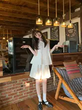 甘さが引き立つ！子供っぽさを演出するドレスシャツとパンツのファッションコーデ（セットアップ対応）