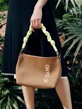 ツイストデザインのカラーブロックショルダーバッグ【高級感あるスタイル・トート＆斜め掛け対応】