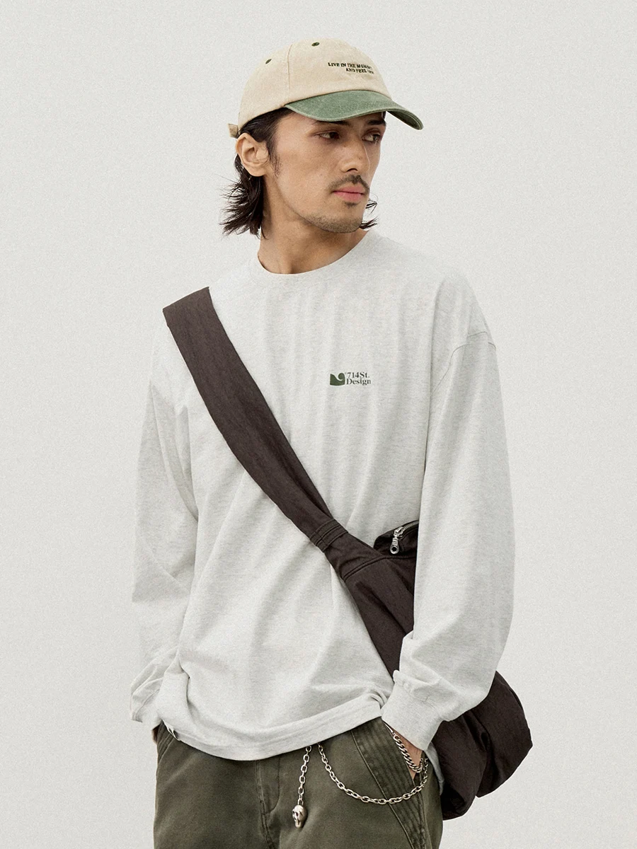 7部丈Tシャツはどんな感じ？長袖のカジュアルアイテムが通勤やデートで活躍する理由とは