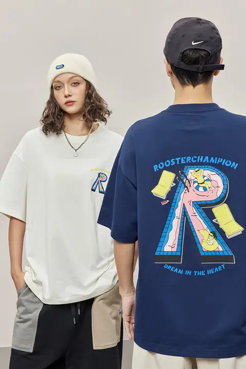 個性的なプリントデザインの半袖Tシャツ【レディース＆メンズ・深い青・ラウンドネック】