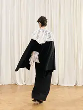 ロマンティックなテクスチャーのブラウス【レトロデザイン・女性用】